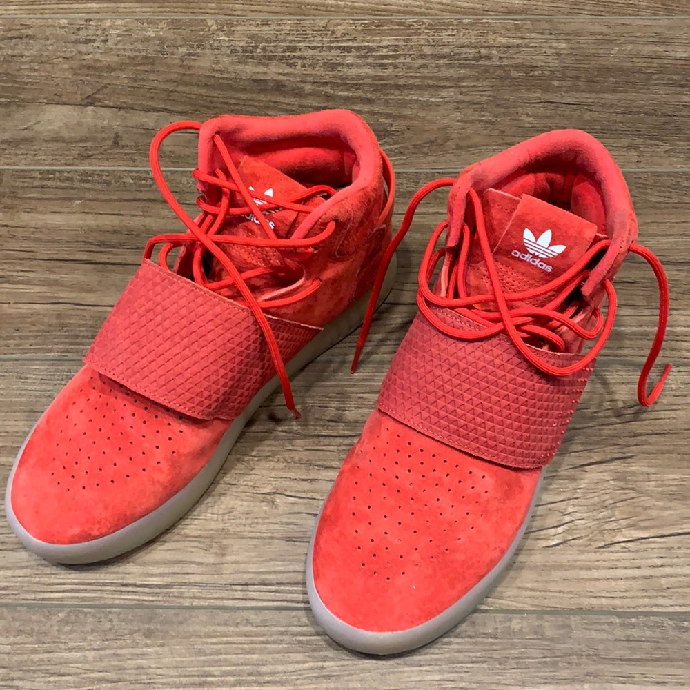 Adidas Men’s red sneakers size 7.5 (fits women)